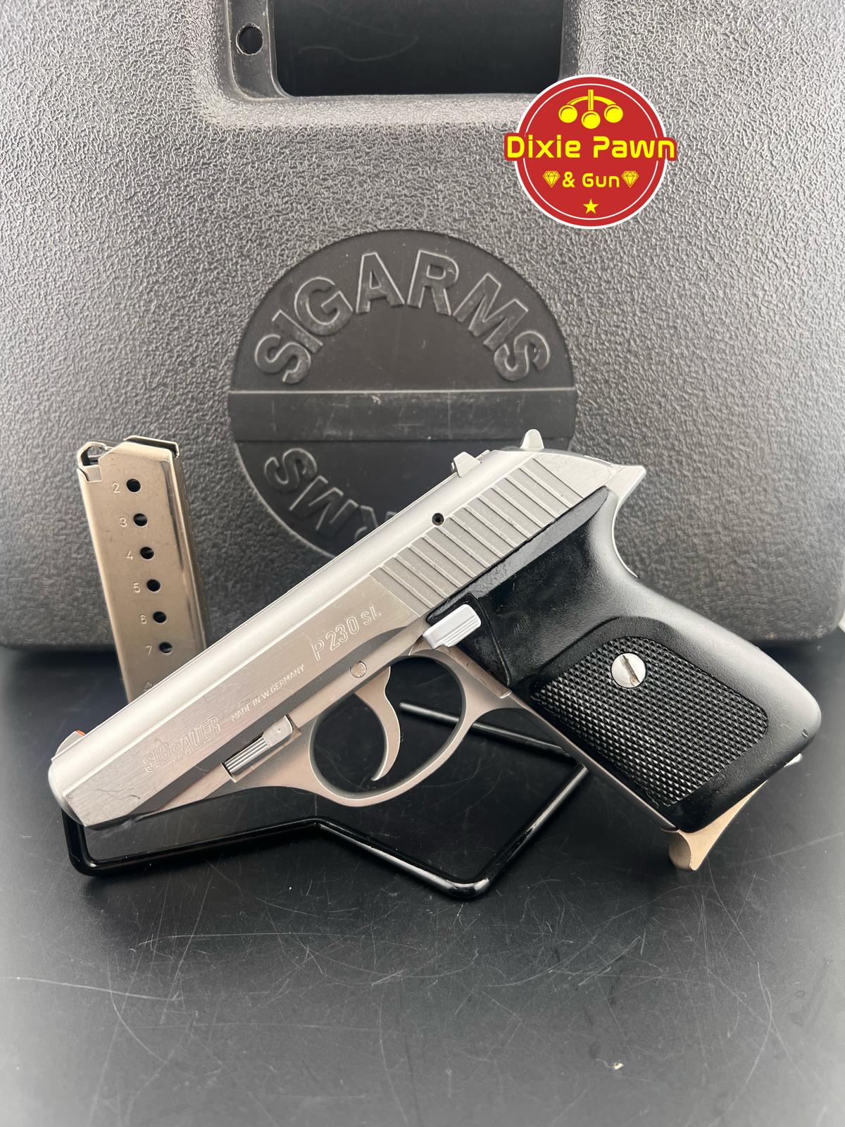 SIG SAUER Modelo T & P230 SL 限定品 SIG Sauer P230 SL Spotlight at Dixie Pawn Hollywood FL